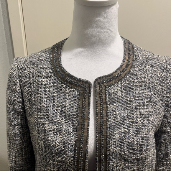 Tory Burch Black and white  Tweed jacket with beaded trim size 6 - Picture 3 of 10